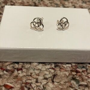 David Morgan Elegant Silver Knot Stud Earrings